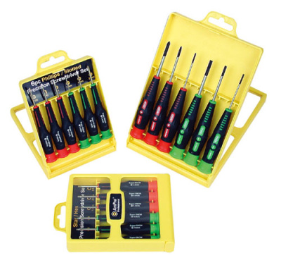 Набор отверток 6 предметов (крест и шлиц) Набор отверток 6 предметов (крест и шлиц)